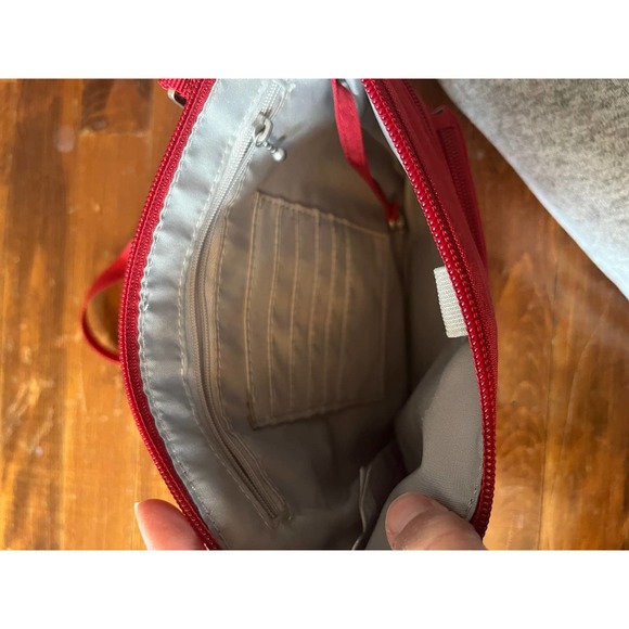 Baggallini Pocket Crossbody - Picture 3 of 8